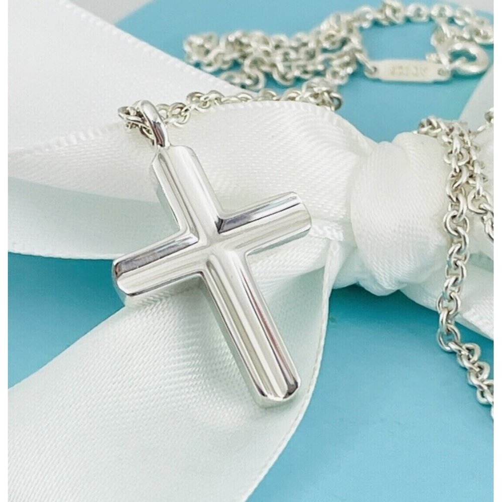 24 inch Tiffany Mens Unisex Cross Large Link Necklace in Concave Sterling Silver